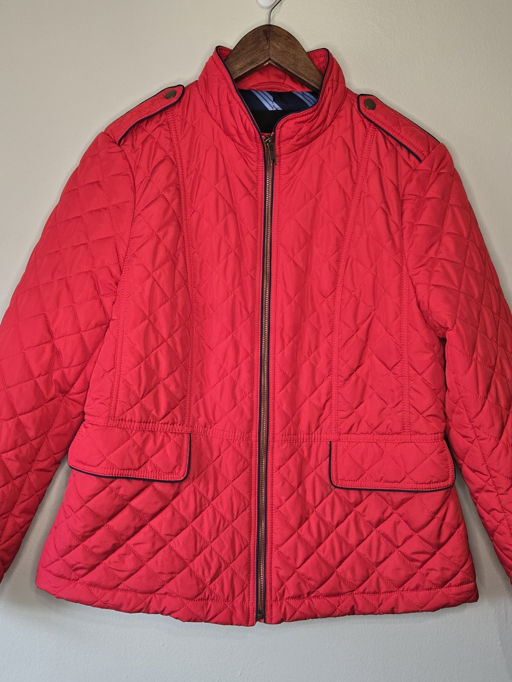 Talbots Quilted Full Zip Jacket Womens Size Med Red Preppy Fall Outdoor Classic